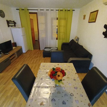 Apartments Villa Marta - Begovic Cattaro Esterno foto