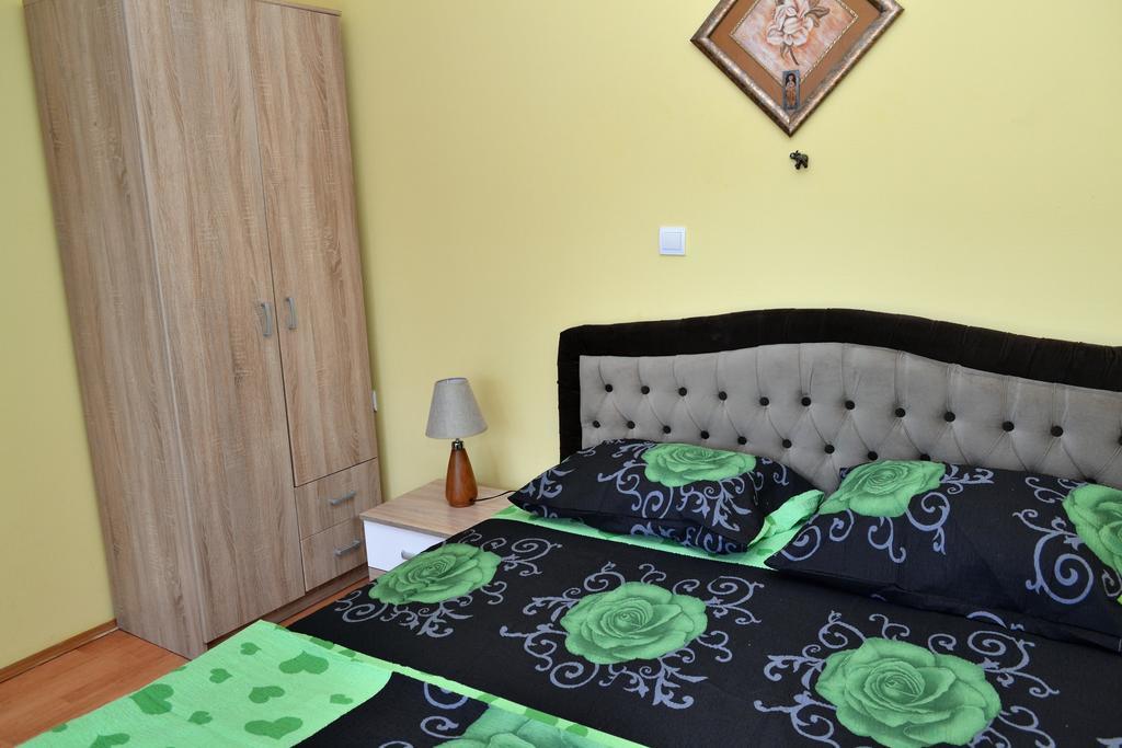 Apartments Villa Marta - Begovic Cattaro Esterno foto