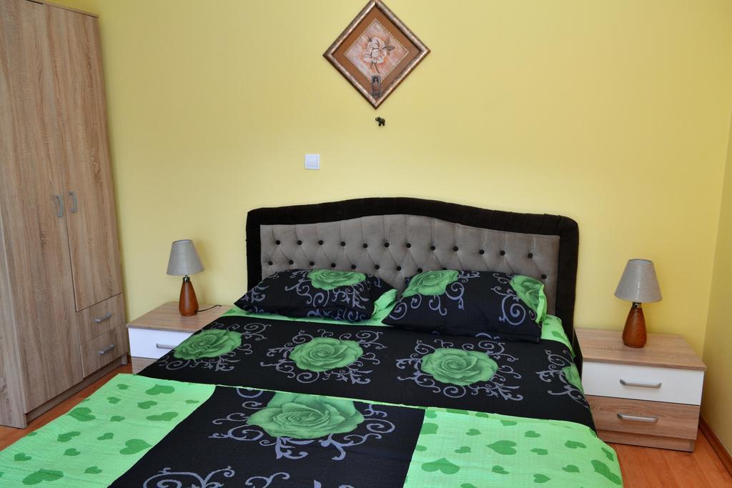 Apartments Villa Marta - Begovic Cattaro Esterno foto