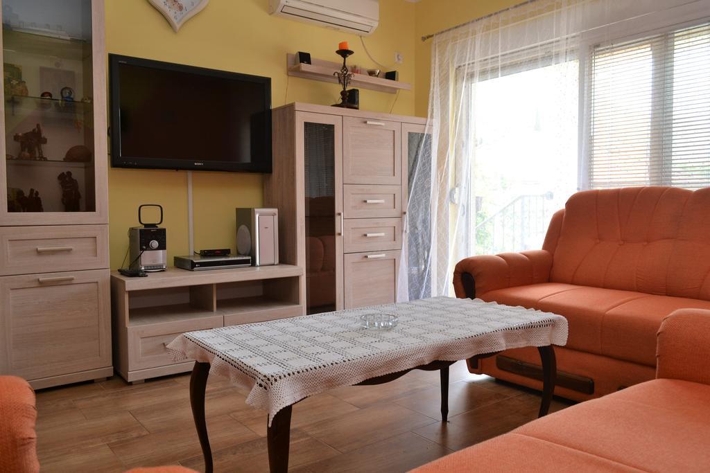 Apartments Villa Marta - Begovic Cattaro Esterno foto